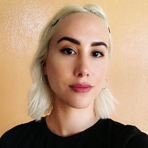 Meet your Posher, Stephanie